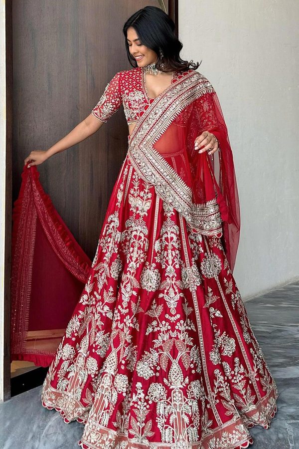 divya bopanna in SHANNO LEHENGA SET Discount