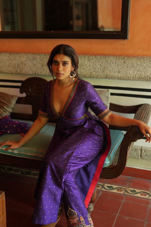 DUSHARA VIJAYAN IN  ISHAKPASHA (PURPLE) on Sale