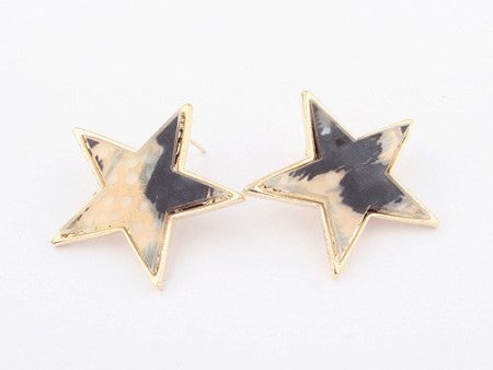 Pair Of Simple Chic Style Starfish Shape Embellished Women s Stud Earrings Fashion