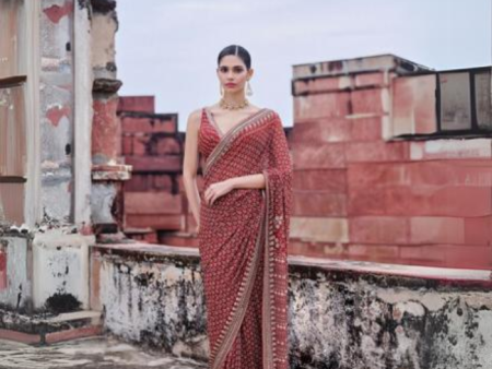 Arvia Printed Georgette Saree on Sale