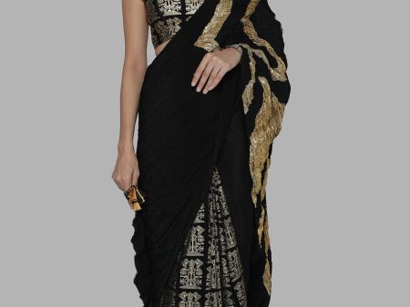 Black Crinkle Gota Palla Sari With Bunch Of Birds Pre Pleats Pleats And Blouse Piece Online