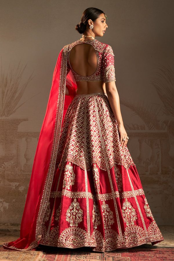 RANI LEHENGA SET Fashion